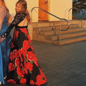 Floral two piece prom dress